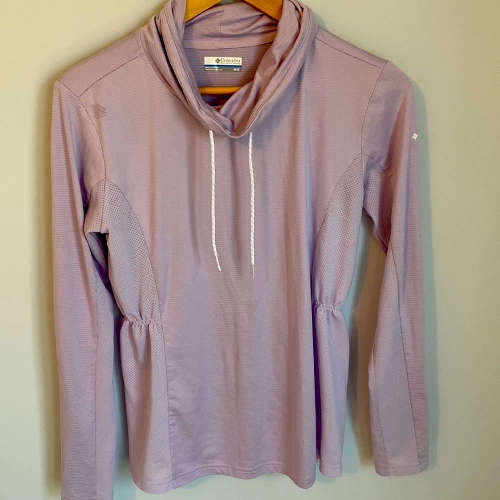 Columbia turtleneck active top M
